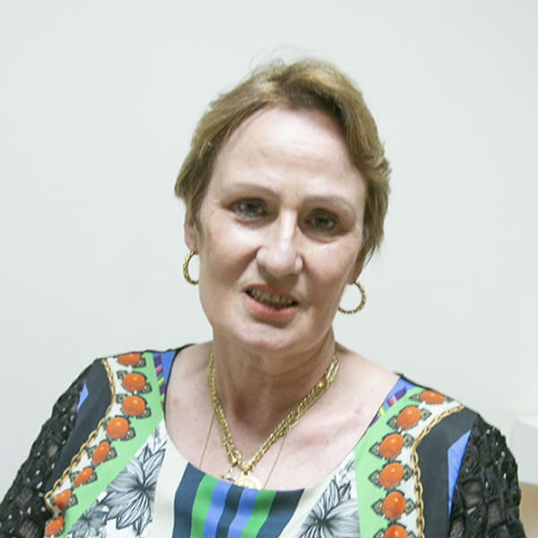 Dra. Carla Di Benedetto Anção